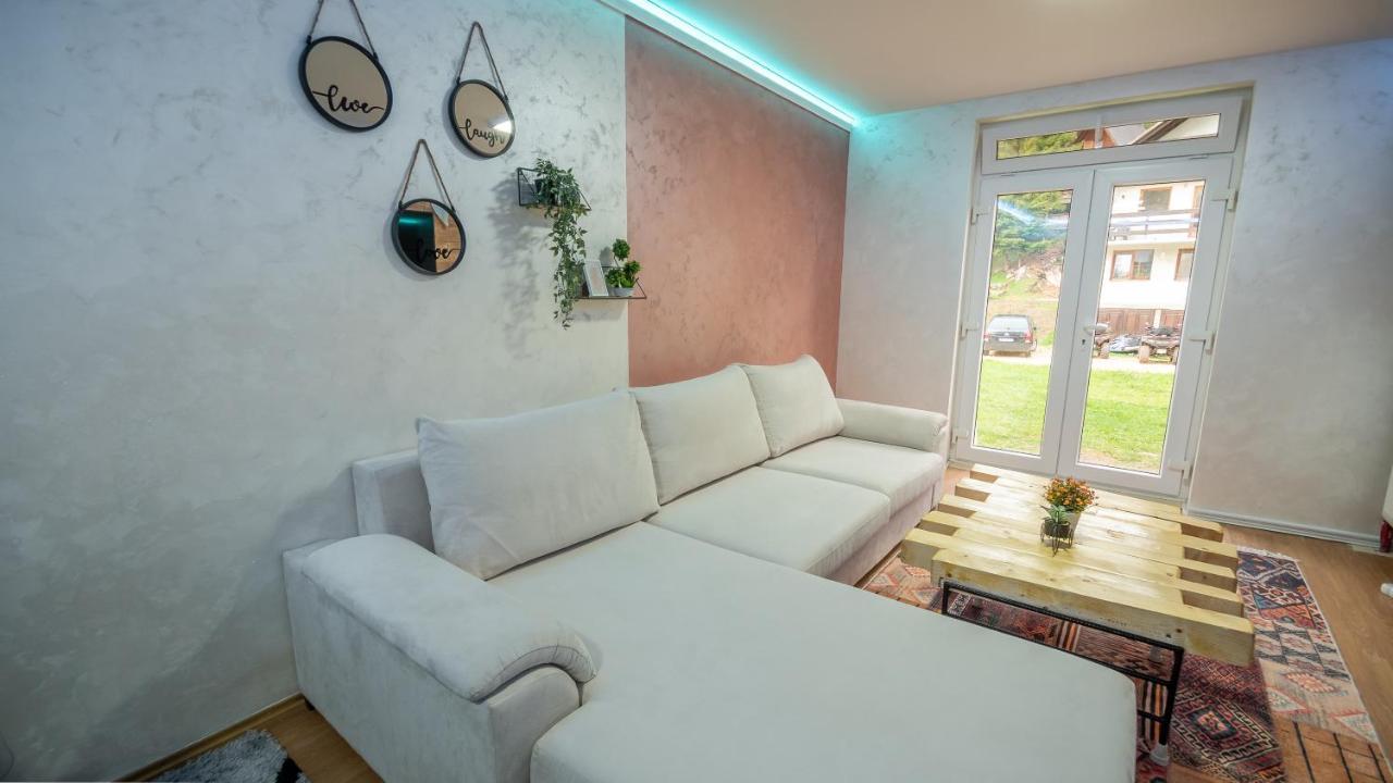 Alpin Apartments ולאסיץ מראה חיצוני תמונה
